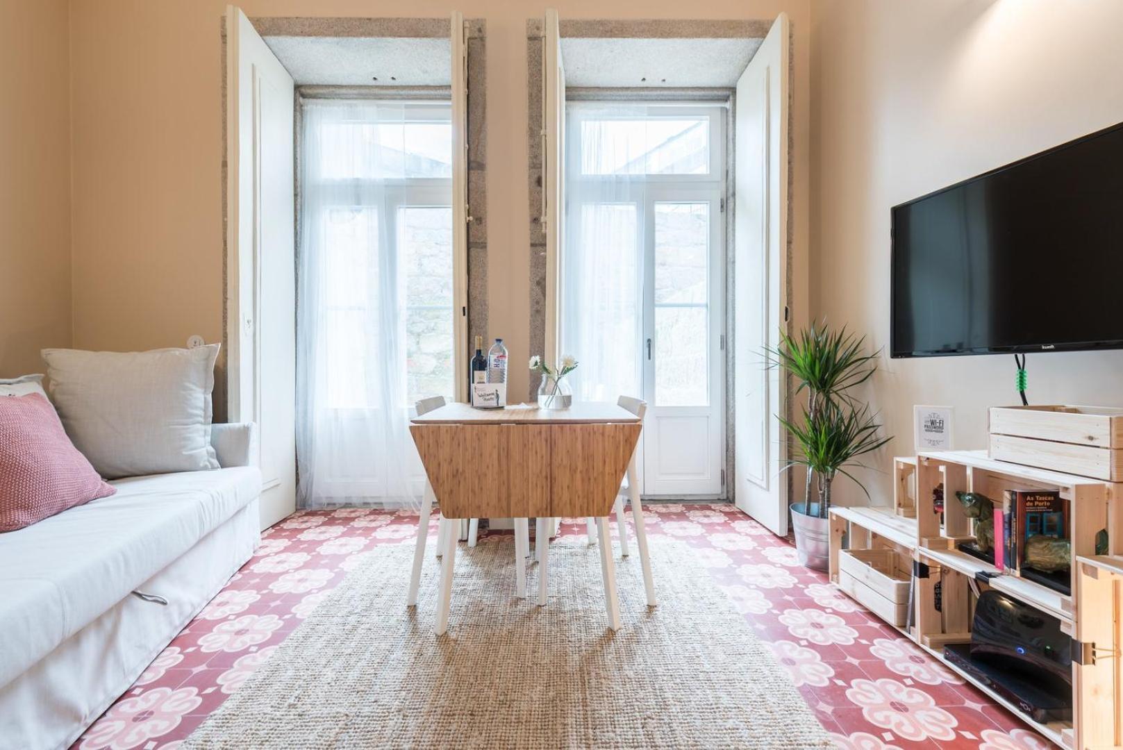 דירות Guestready - Lofted Getaway In Downtown פורטו מראה חיצוני תמונה
